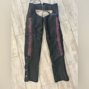 Black Leather Side-Panel Women's Chaps with Plum Accents